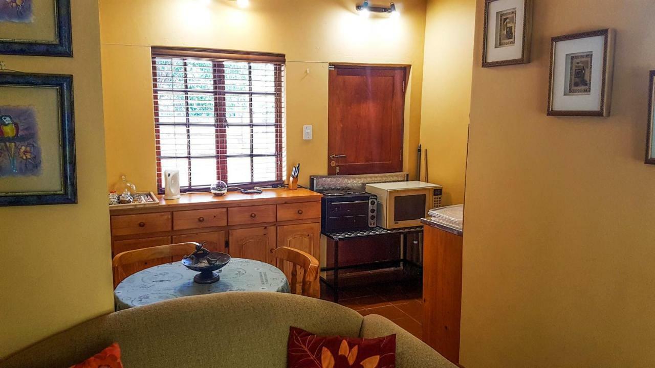 Raka Cottage Mbombela Extérieur photo